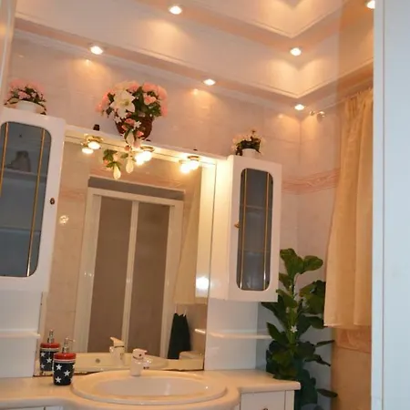 Luxurious Private Mélanes
